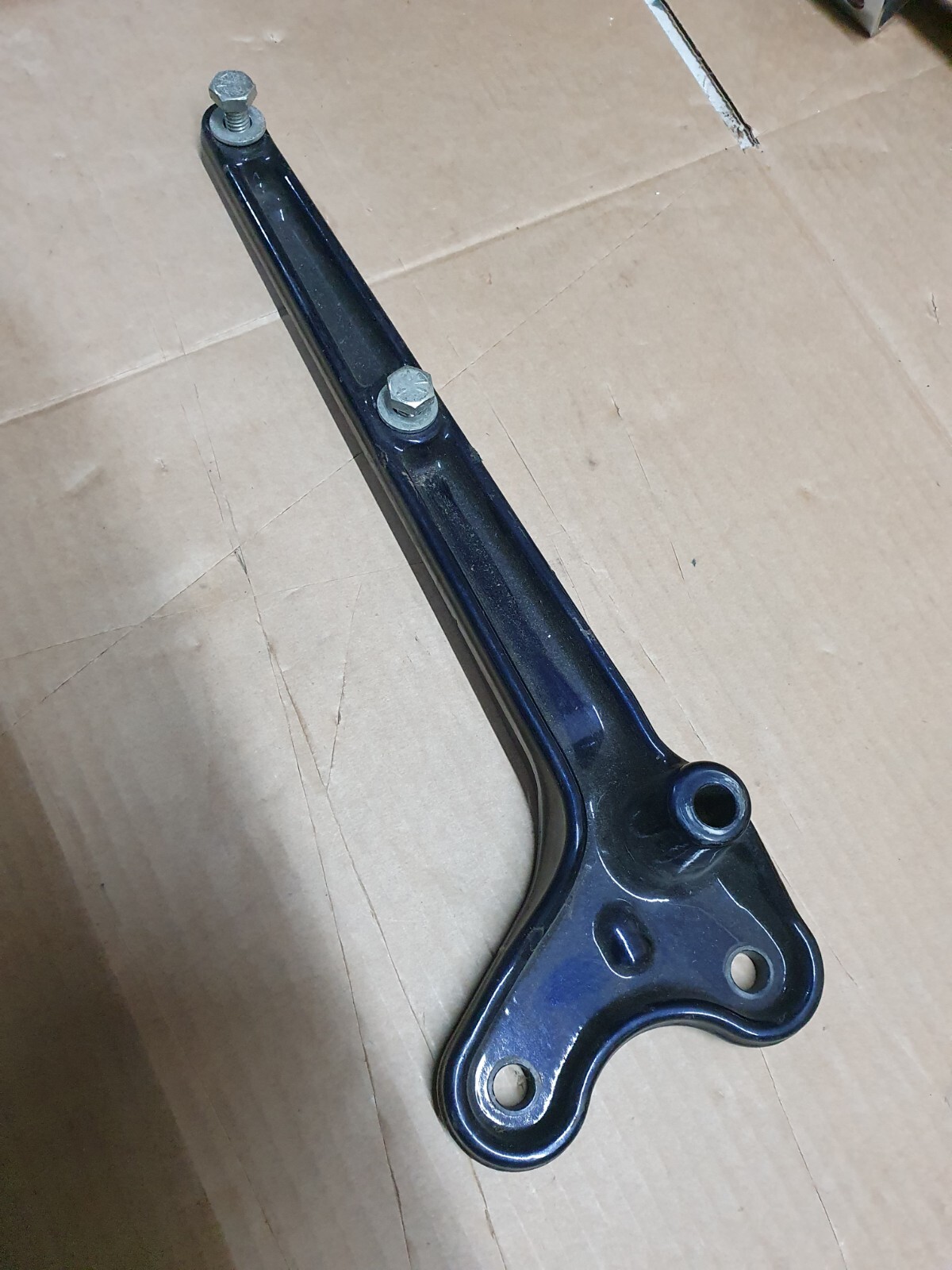 Genuine Harley exhaust mounting bracket softail 2000 up OEM HD 6543600