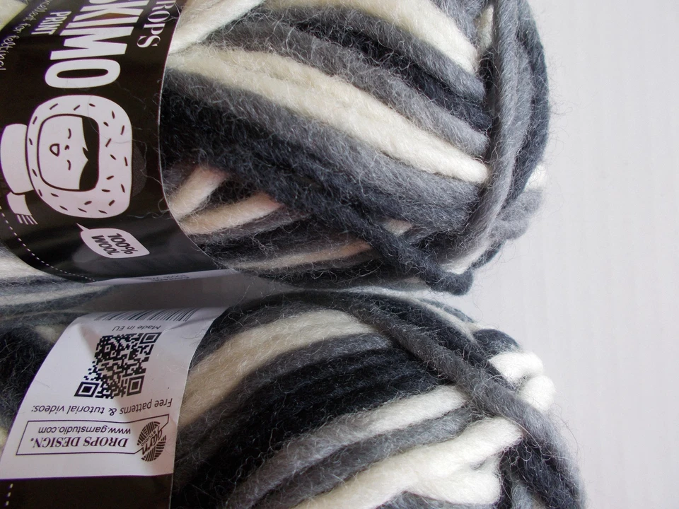 Gotas Impresión Esquimal 100% Hilo Lana, Grava (blanco/gris/negro), Lote de 2 (54 yardas ea) Foto 2 de 2