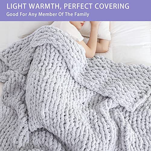 Chunky Knit 51"x63" (Large Size Throw） Light Grey W/ a Little Bit