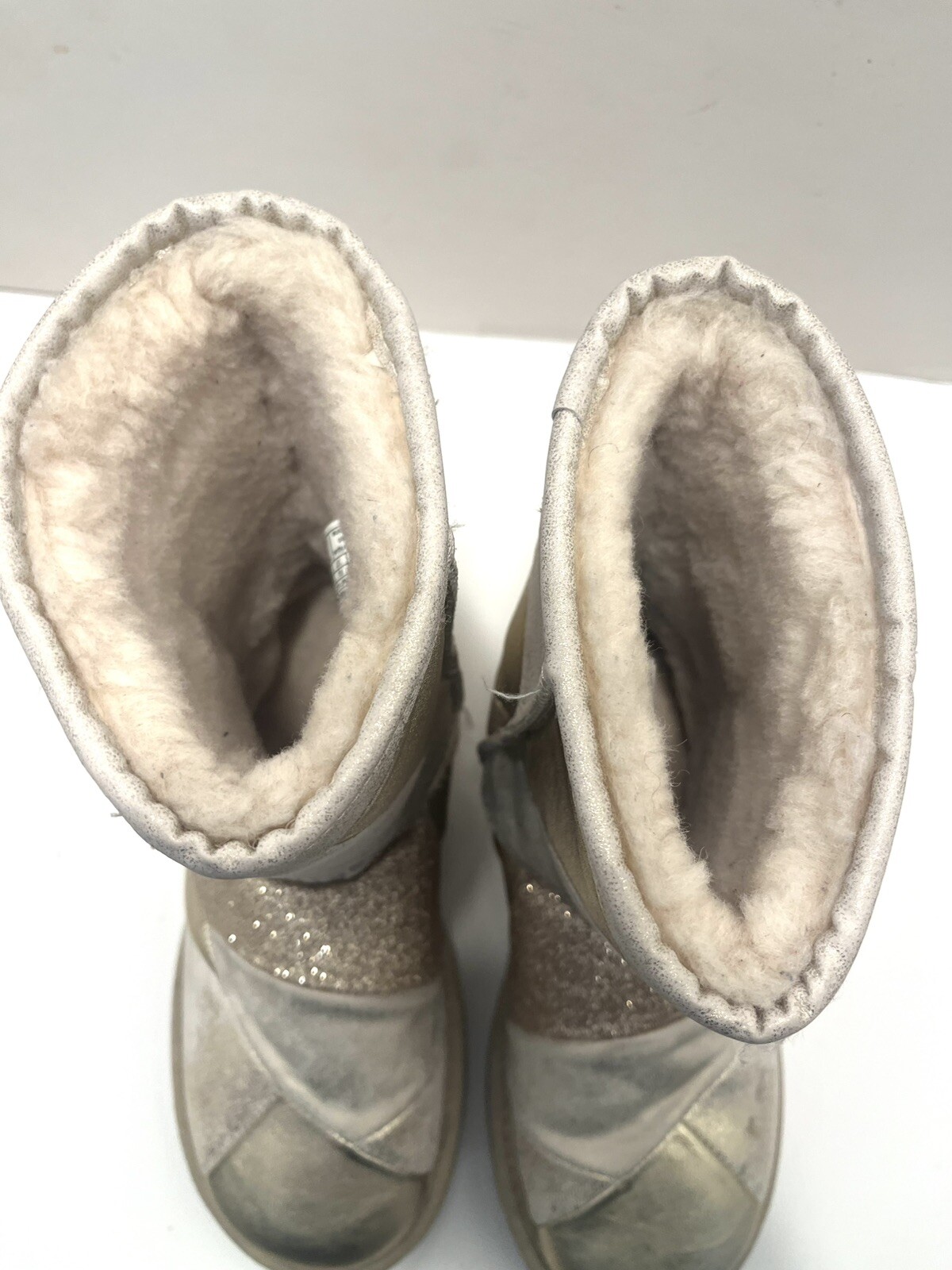 Rare UGG Classic Gold Glitter Patchwork Pull On S… - image 9