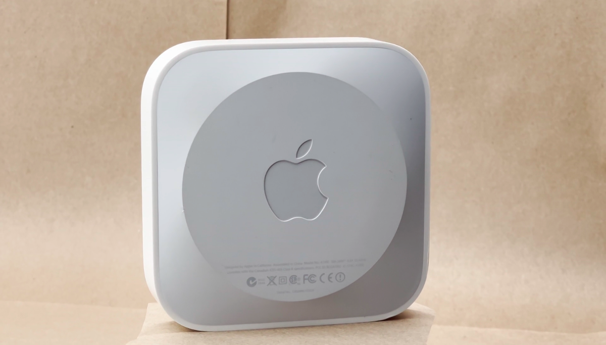 Same Day Shipping Apple Airport Express 2nd Gen A1392 w/Cable