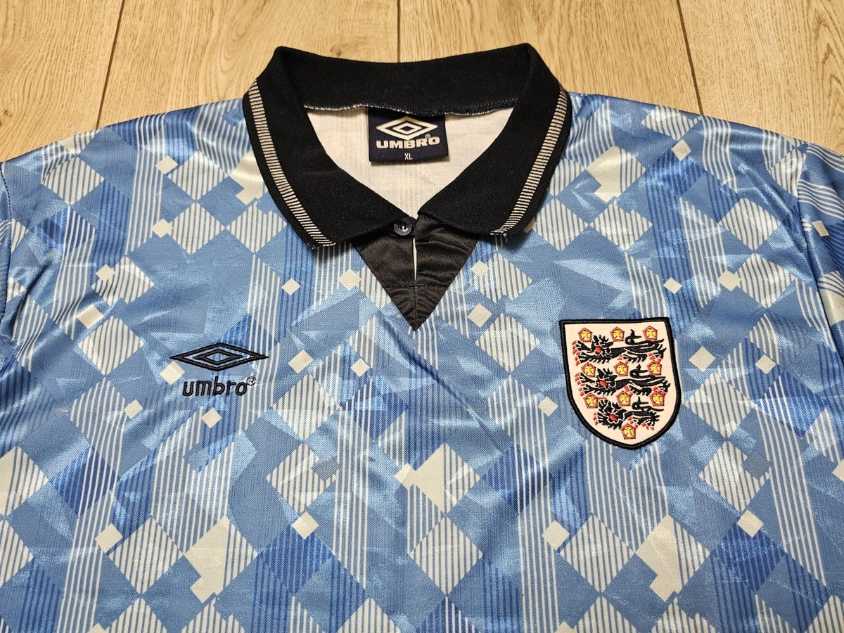 UMBRO社製 1990年 イングランド代表 3rdユニフォーム UMBRO社製 1990年 イングランド代表 3rdユニフォーム - メルカリ