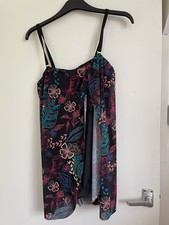 Tu Size 12 Swimming Costum With Overlay. Black Floral And Padded