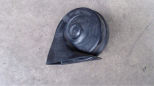 Signalhorn Seitlich Vorne Links 0055306 BMW 320d DPF Bj 2005 E90 / E91/ 2434628