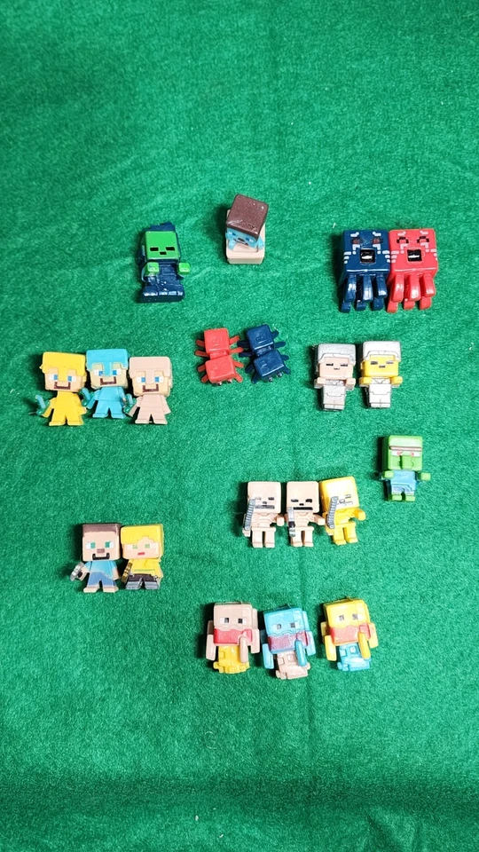 20 Minecraft Mini Figure Lot Steve Cave SPIDERS, Ghast 2 Caucasian SKELETON HTF - Image 2 of 4