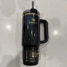 Stanley 30 Oz Stainless H2.0 Flowstate Quencher Tumbler Elphaba For Good In Hand