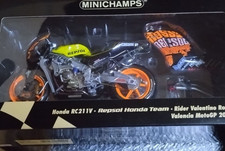 MINICHAMPS 1/12 Honda RC211V Valentino Rossi Valencia MotoGP 2003