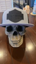 NEW HARLEY DAVIDSON Black LOGO On Distressed Grey  Mesh Yupoong Trucker Hat 