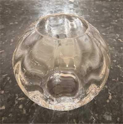 Dartington England Clear Hand Blown Art Glass Bowl, Round Glossy