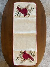 Christmas/Holiday Cardinal and Holly Table Runner 36 X 13  EUC