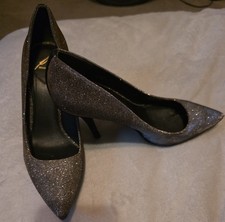 Brian Atwood Size 8.5 Glitter Metallic Pointed Toe Pumps Heels Designer