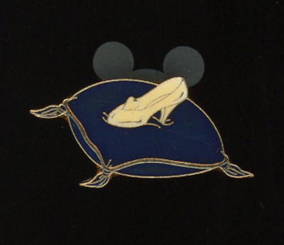 Cinderella's Glass Slipper from 1995 Dreams Do Come True Tin Disney Pin 39994