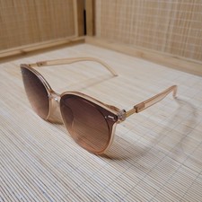 SOJOS SJ2067 Oversized Cat Eye Sunglasses Peach Nude Frame Brown Gradient Lens