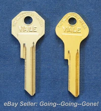 SET DODGE CHRYSLER DESOTO KEY BLANKS Y127 Y128 1939-1948 IGNITION / TRUNK NICE!
