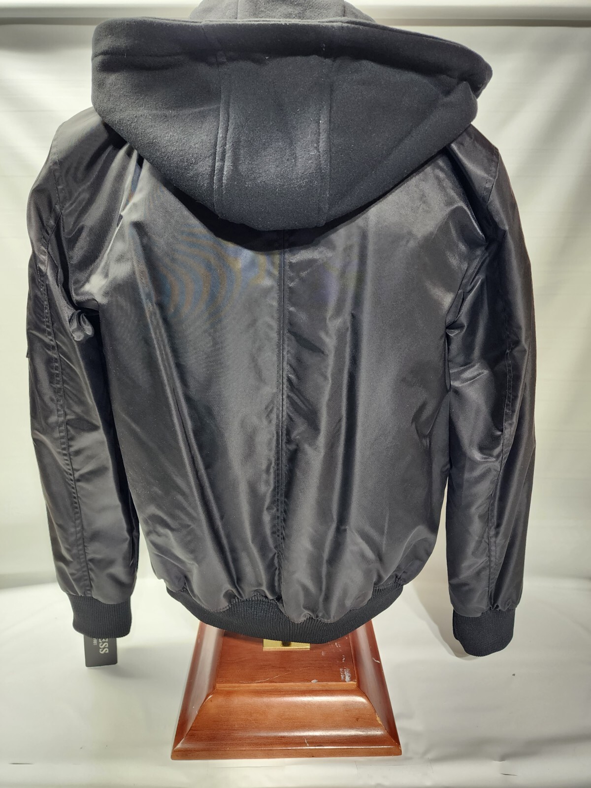 Guess Men's Black Bomber Jacket With Removable Hooded Inset Size Small