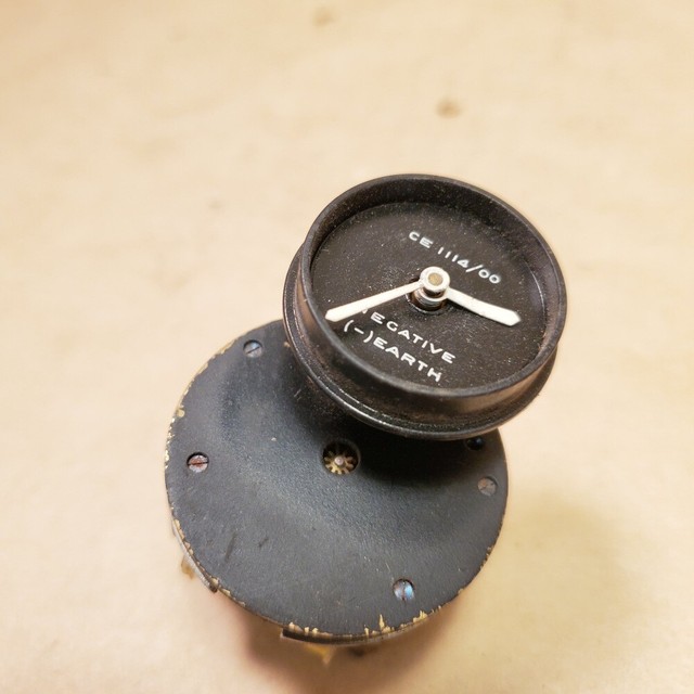 Original Jaguar XKE EType Series 1 Smiths Inset Clock CE 1114/00 OEM