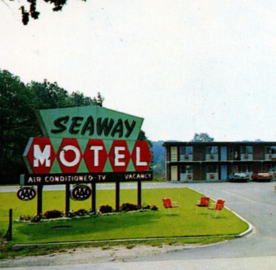 #ad #ad Seaway Motel Muskegon Michigan Postcard Bervin Johnson Advertising Wm Veurink $30.58