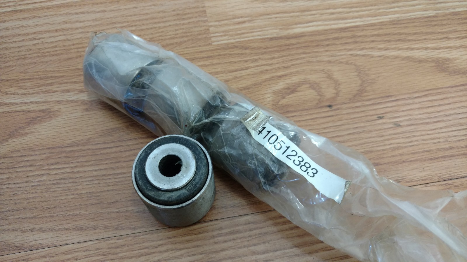 LAMBORGHINI MURCIELAGO DIABLO SUSPENSION SHOCK FLEXIBLE BUSHING OEM 410512383