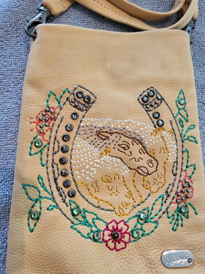 Mini Cartera Bandolera Kippy's Hecha a Mano Bordada y Cristales Flecos Foto 3 de 4