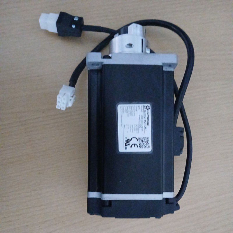 UNITRONICS AC  Servo Motor 0.75kw UMM-0007CAB-B4 /serial number 80N400212974