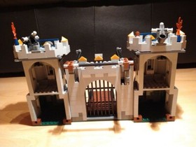 LEGO &reg; Castle Great Royal Castle (7094), complete, without original packaging