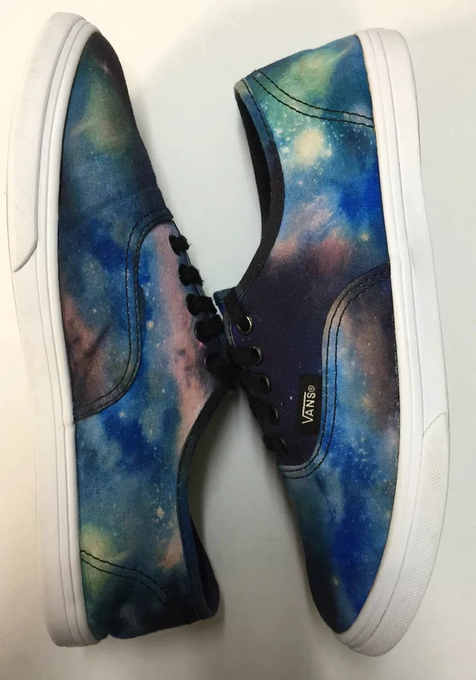VANS COSMIC GALAXY LO PRO Espacio Exterior Azul Lona EE. UU. Mujeres 7 Hombres 5,5 EUR 37 USADO EN EXCELENTE ESTADO Foto 2 de 4