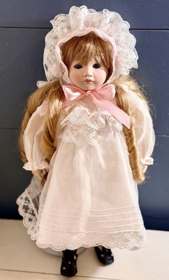 Vintage Doll By PAULINE BJONNESS JACOBSEN 17  Blond Blue Eyes White Dress 8/87