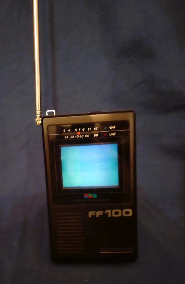 Weltblick ff100 LCD-Pocket-Colour-TV - Bild 1 von 4