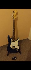 Fender Squier Stratocaster Electric Guitar .