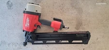 Milwaukee 7200-20 3-1/2 inch Full Round Head Framing Nail Gun