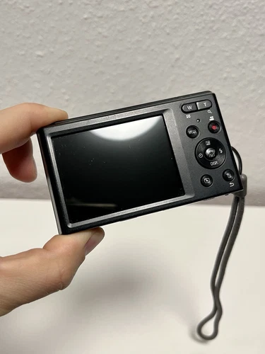 Panasonic Lumix DMC-FS50 Schwarz / Kompakte Digitalkamera / 16.1 MP / Geprüft ✅ - Bild 9 von 11