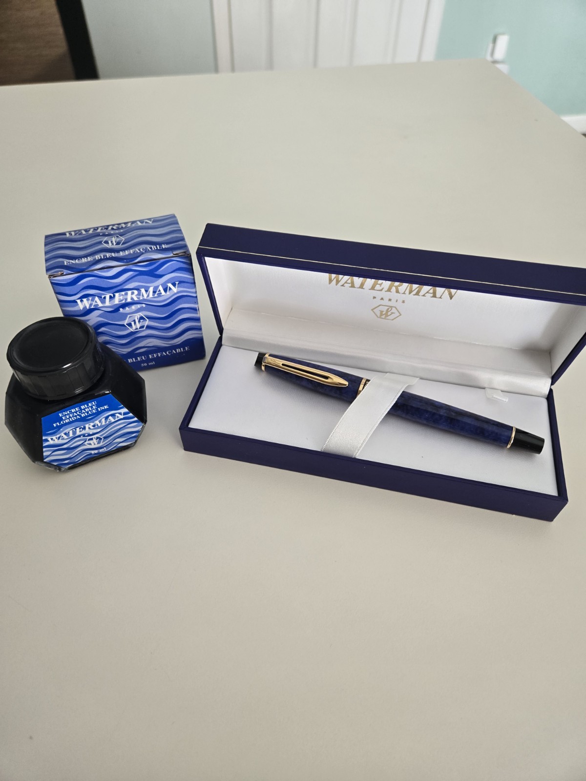 VTG Waterman Paris Expert II Blue Marble Fountain Pen W Box & Glass Ink Well