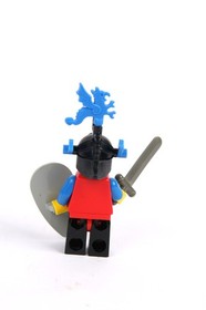 LEGO Minifigure Castle Dragon Knight Master Shield Sword Blue Plumes cas236 6105