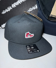 NUEVO CON ETIQUETAS Nike Air Jordan Retro 1 Chicago OG Parche Negro PRO Snapback Sombrero PARA HOMBRES NUEVO