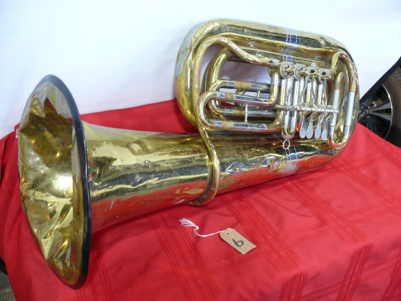 Mirafone 6102 Tuba for parts or repair. Missing mouthpiece and no case