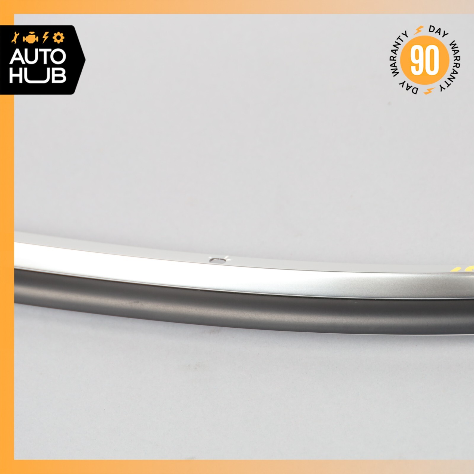10-16 Porsche Panamera 970 Hybrid S Front Right Window Weather Seal Molding OEM