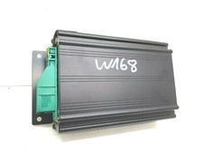 Mercedes Benz W168 Verstärker Endstufe Subwoofer Soundsystem 1688200489 BOSE Mercedes Benz W168 Verstärker Endstufe Subwoofer Soundsystem 1688200489 BOSE