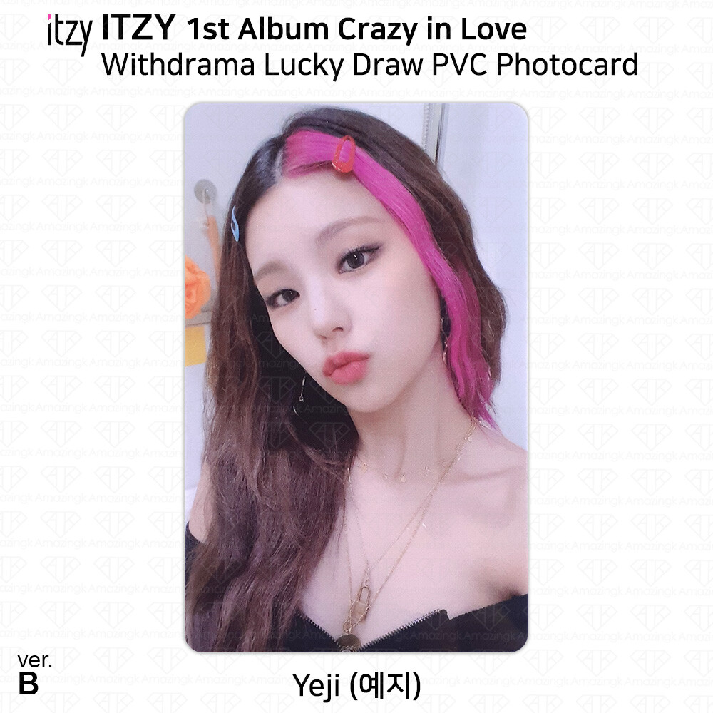 ITZY 1st Album Crazy In Love Official PVC Photocard ITZY 1st Album Crazy In Love Official PVC Photocard