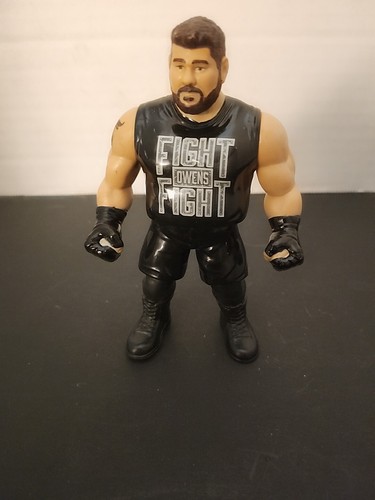 WWE KEVIN OWENS Retro Series 4 Mattel Wrestling Fi...