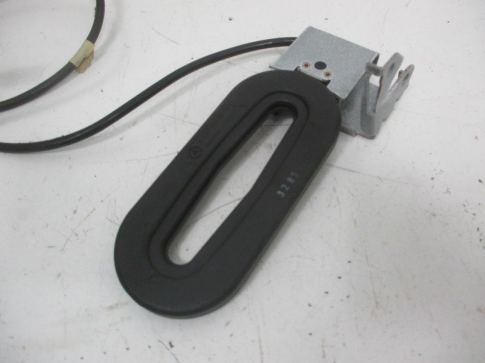 Antenna Amplifier Left Trunk Liner eBay