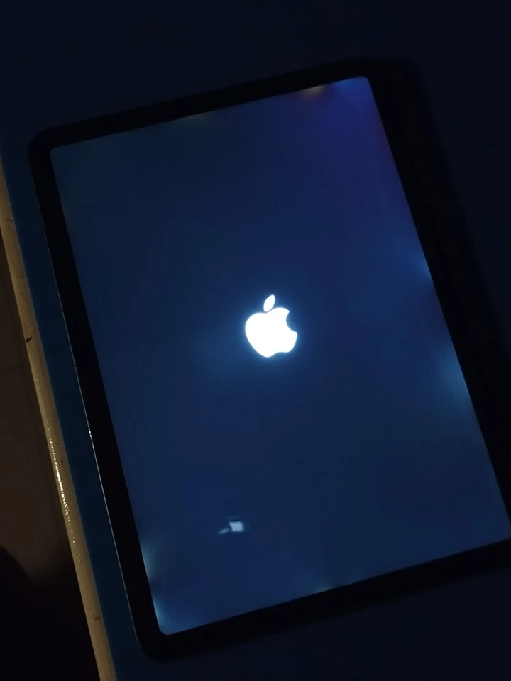 Apple iPad Air (4th generation) · 64GB · Wi-Fi, photo 4 sur 5