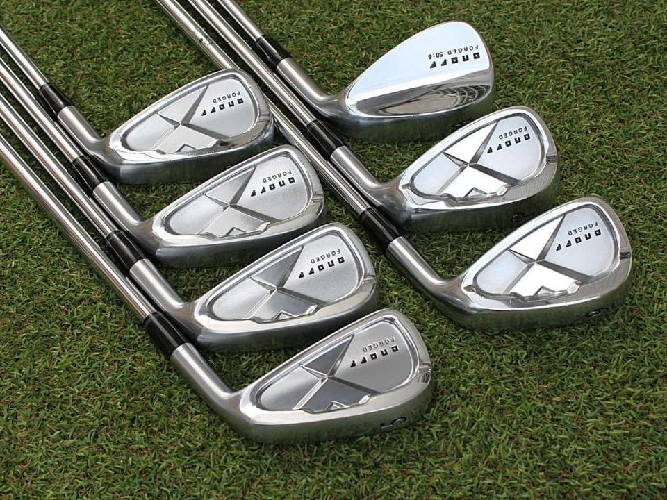 ONOFF FORGED 2013 Irons #5-9,Pw,Aw(7Clubs)/Dynamic Gold S200/Flex:Stiff - Image 3 of 4