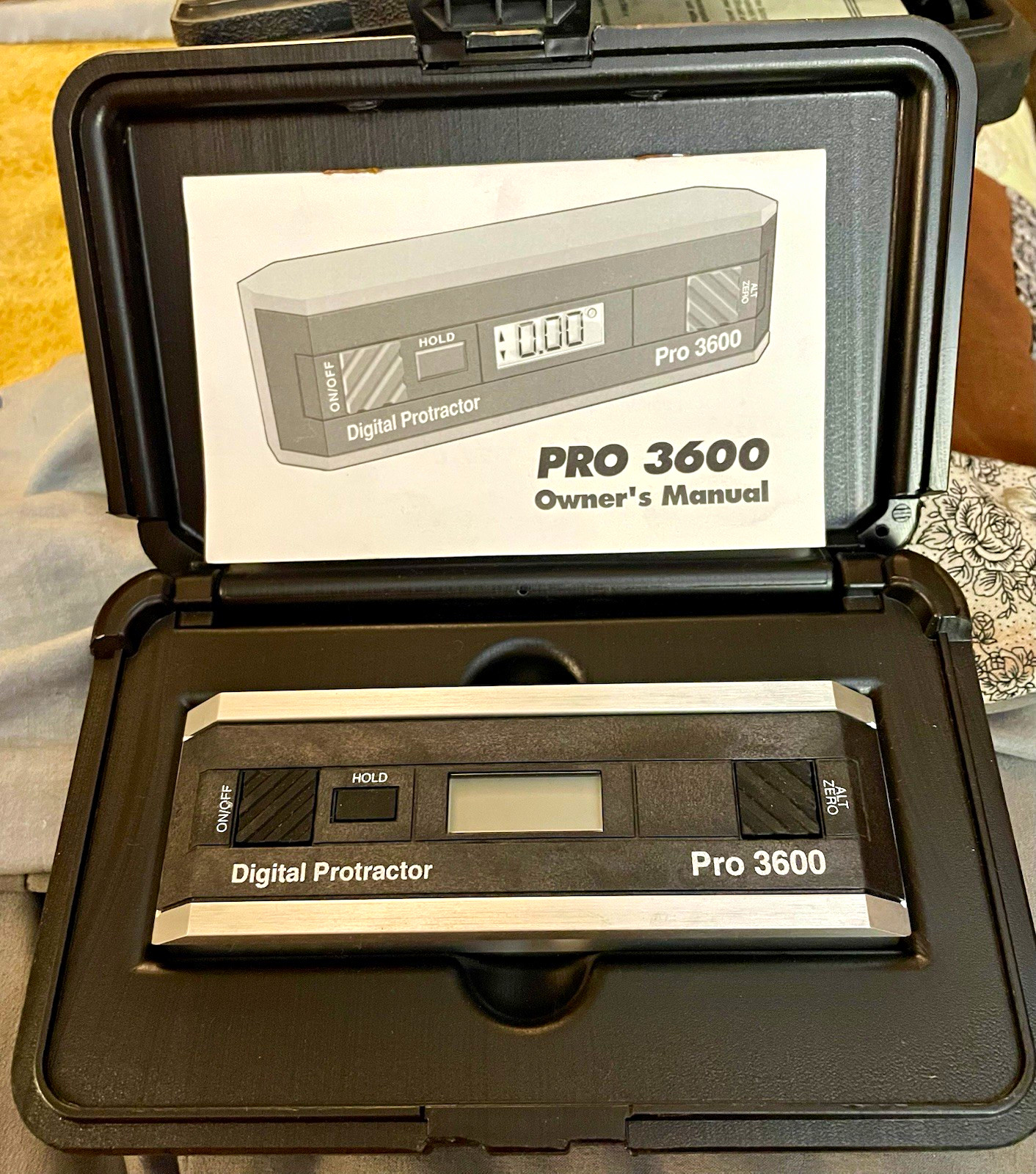 PRO 3600 Digital Protractor Inclinometer Precision Angle Finder w/ Case Manual
