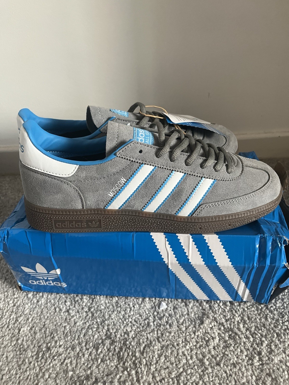 Adidas Moscow Handball UK8 BNIBWT GZ4761 - RARE image 3