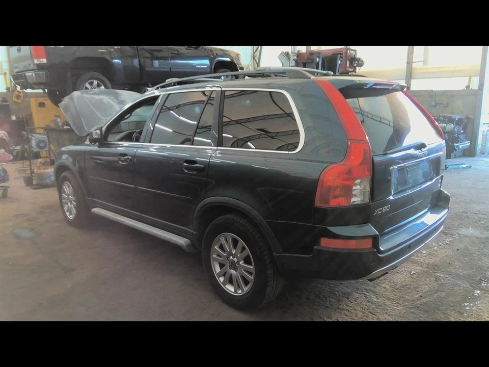 Radiator Fits 03-14 VOLVO XC90 6795718 - Изображение 2 из 4