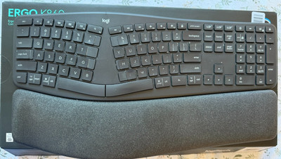 Logitech ERGO K860 Wireless Keyboard with Dongle and Box - TESTED