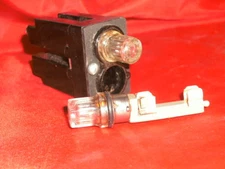 BUSSMANN BUSS HGA-AR-90-250V PANEL MOUNT LAMP INDICATING FUSE HOLDER 100-250V