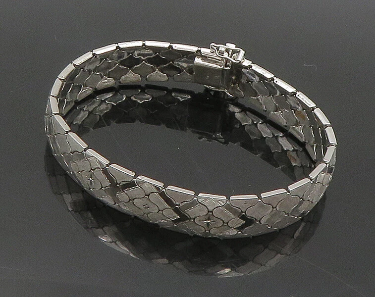 Silver flat chain bracelet deals