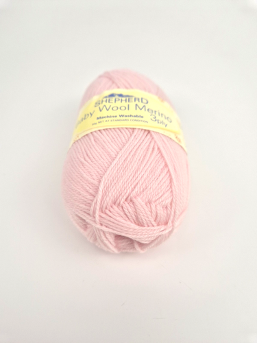 Shepard Soft Pink Baby 100% Pure New Merino Wool 3ply Australia 2 Balls New - Picture 7 of 17