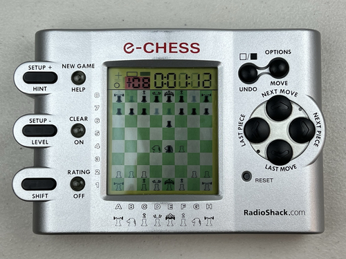 RadioShack E-Chess In Box With Manual Electronic Handheld Portable Game 60-2845 - Picture 6 of 21